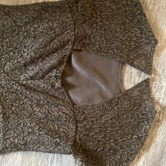 Banana Republic Lace Sheath Dress Size 6 - Picture 3 of 5